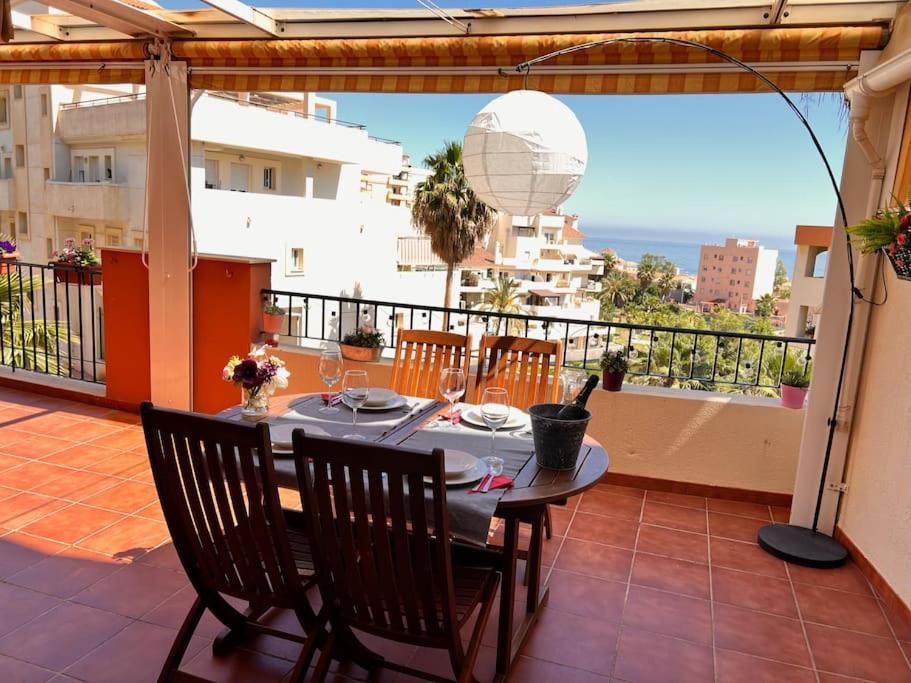 Benalmadena Costa Malaga Apartamento Muy Acogedor Con Vistas Al Mar Terraza Gigante Para Verano E Invierno Parking Buitenkant foto