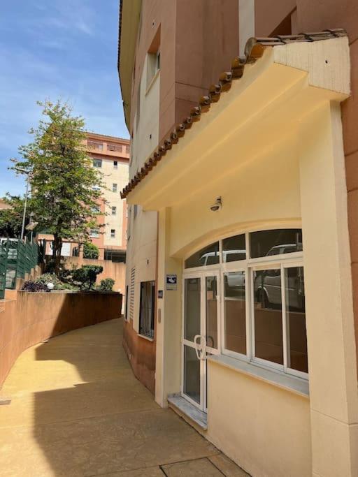 Benalmadena Costa Malaga Apartamento Muy Acogedor Con Vistas Al Mar Terraza Gigante Para Verano E Invierno Parking Buitenkant foto