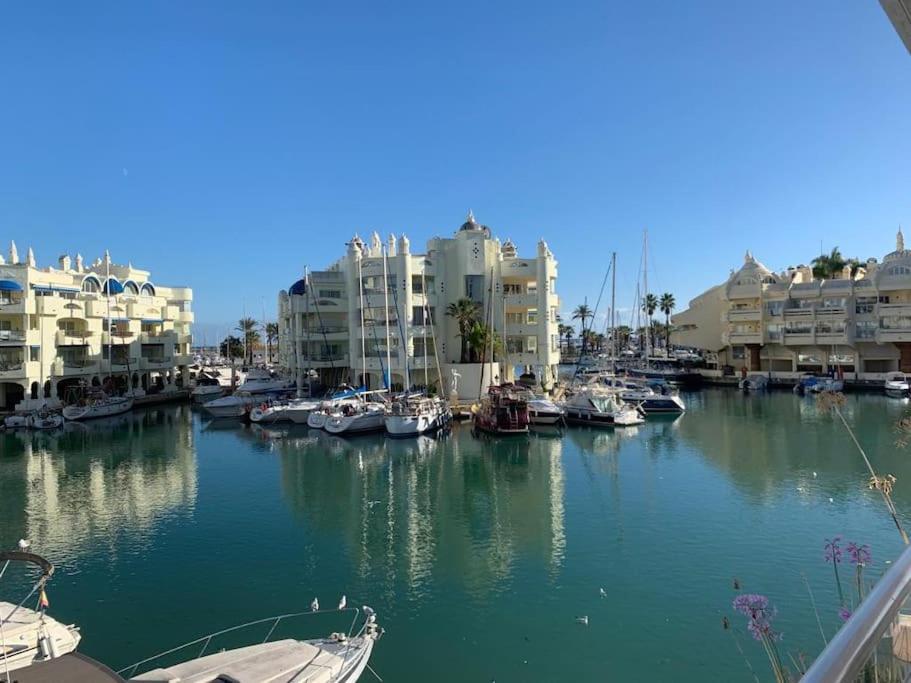 Benalmadena Costa Malaga Apartamento Muy Acogedor Con Vistas Al Mar Terraza Gigante Para Verano E Invierno Parking Buitenkant foto